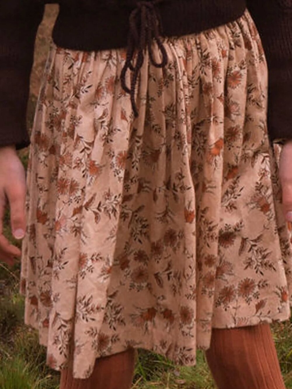 EUC Lali Folklore Twirly Skirt - Autumn Floral size 6